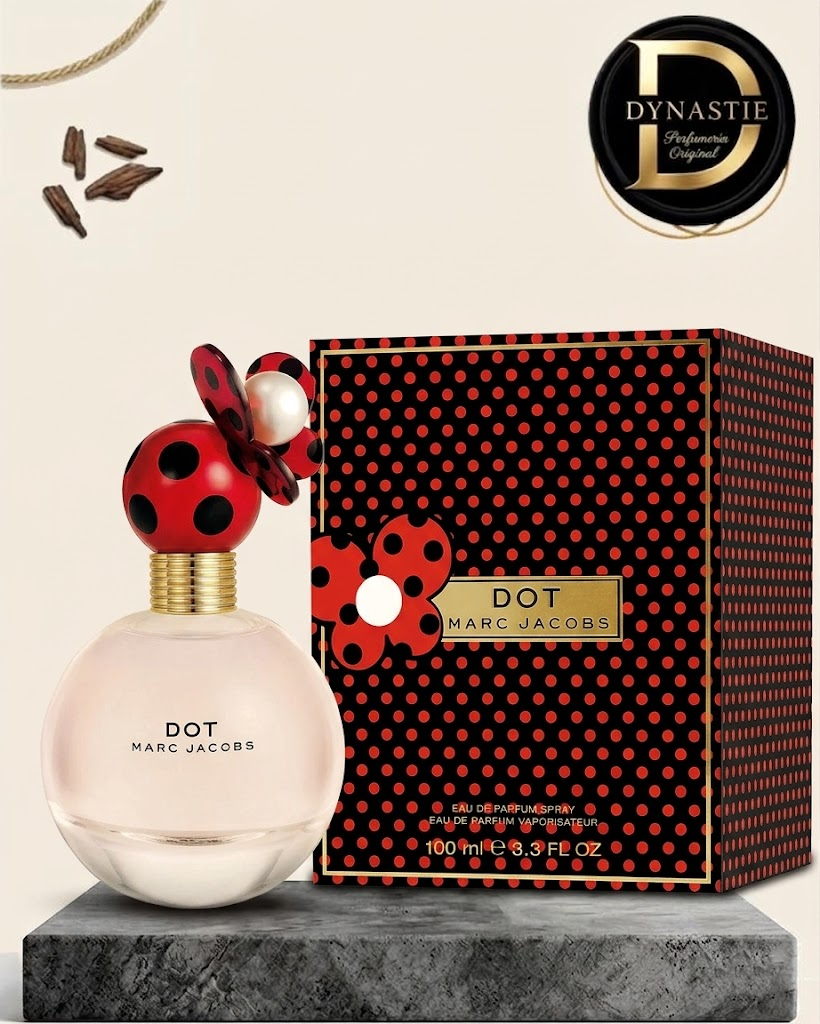 Marc Jacobs Dot