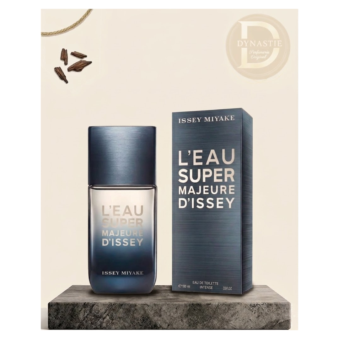 Issey Miyake L'eau Super Majeure d'Issey